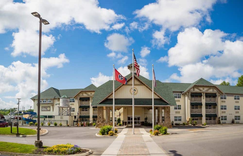 3 Reasons Why Our Hotel is One of the Best Places to Stay in Sevierville TN