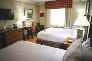 Double Queen Room Lodge at Five Oaks